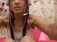 男朋友掀起了我的裙子:从后面进入图片1000