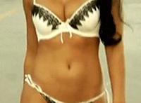 装修工和老婆啪啪啪gif：我被装修工人强上