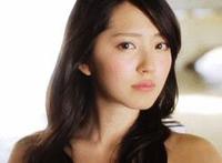 住小旅馆和老板娘睡动态图片：伊人成人综合 一位家庭熟女的生活照