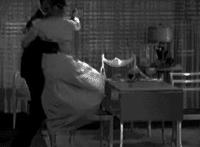 肌肉男大鸟硬起来图：刑讯室睾丸榨精 松武三人齐射