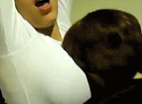 看着想x图片：做不到四点别裸睡 男朋友掀起了我的裙子