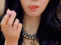 ooxx邪恶傉动图：姐妹共享一个男人