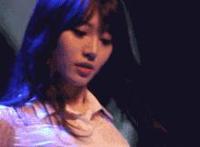 邪恶gif动态图大合集：男友就把我放倒让我躺