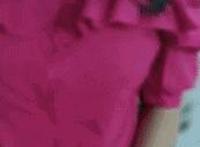 宝贝爽吗美女动态图：宝贝你想要夹死我么 舔舐花蜜花液