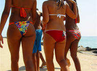 裸泳裸晒海边福利图片 天体浴场自然之美18 外国人裸晒图片