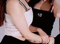 潮喷动态图 蓝旖琳与狗堕落护士动态图片亚洲是图50