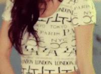 舔舐花蜜花液小说系列动态图：花蜜花液湿润 宝贝你想要夹死我么