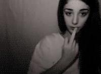 av美女正在被叉动态图：妹子被叉gif动态图