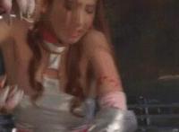 很黄又很色的邪恶动态图：被子里不安分的手 他慢慢的深入