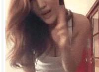 大咪咪动态图:真想解开美女胸衣 解开美女胸衣图片百度