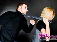 男人对女人攻心28招,小女人为何喜欢老男人?