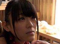 美女被虐穿泳衣憋尿动态性交图片：ooxoo动态图