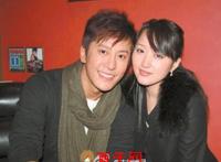 毛宁的老婆李静萍 