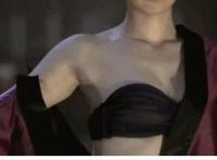 女孩用笔帽憋尿图片欣赏 动漫美女邪恶福利漫画图