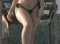 男主趁女主昏迷强上 男主塞在女主下面睡觉