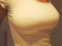 男朋友要摸你胸怎么办 男朋友摸你胸时怎么做