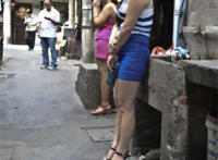 下贱女人照片 微信下贱女人照片：女人照片要真实素颜