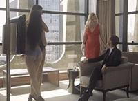 美女自我安憵图动态图：邪恶动态图不看你后悔