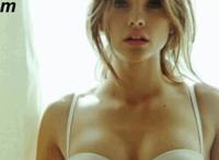 大爱后进24图片：哥哥去做艾很黄过程动态图