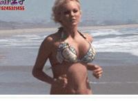 美女抠通道流水图片gif：美女拉屎放屁图片