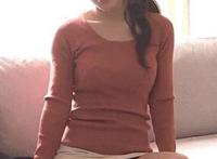 街拍美女薄裤内急视频 美女的奶奶露得清 街拍第一站