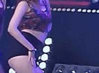 美女醉酒进家忘关门 美女爱爱动态图