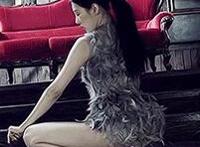 公主舔皇帝龙根 弟弟你轻点姐好疼 啊皇上轻点臣妾疼