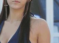 埋在她体内不断要她 边走边抱着干 抱着边走边律动动态图