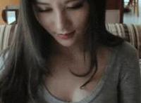 看看美女生孩子的地方：全祼人工授精图片