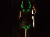 女性最大胆展阴艺术图