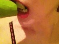 帅哥互相解裤裆视频 男生宿舍搞基日常：男生丁丁晨勃图