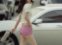 日本人跪舔图：跪舔女神下面照片 性高潮动态图