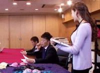 与三个小女孩子的故事 纯真痴情的小珍下：风流人生张丽梅小学