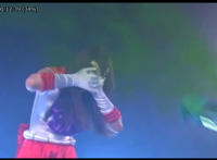 女战士受难图片：女战士被暴打肚子 女战士被踢要害