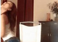 帅哥雄起图片欣赏 帅哥生活照：帅哥搞基直男晨勃图图