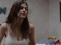 不知火舞和三个小男孩无遮挡漫画全集：不知火舞在卧室被虐