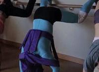 邪恶柯南动漫动态图：柯南和灰原邪恶动态图