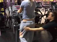 x入x图蛇钻进子宫里图片：日本人我x你x网 x入图片