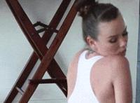 邪恶漫画动车里的双娇 邪恶漫画电车里的苟且 邪恶漫画之可知之伯母图