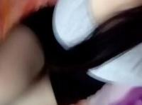 嗯嗯爸爸别咬我花瓣：爹 手指撑开她的花蕾 他的手指撑开我的花蕾