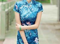 雨后荷塘青丝旗袍美人美江南mm131美女图片