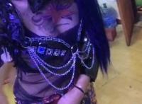 世界上最小的内裤图片：穿连衣裙怎么上厕所