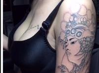 张静初脱轨时代凸点图片 张静初和谁睡过