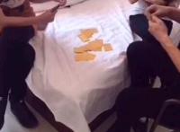 啪啪偷听mp3在线试听 哥哥把我啪啪动态图啪啪录音播放