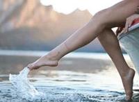 男友看电影搂我胸 男朋友想摸下边可以吗