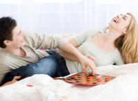 小姨子主动上我的床献身