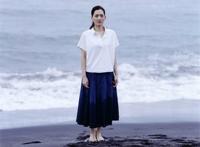 女人被叉菊花动态图片:美女菊花被桶动态图片