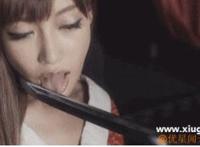 朴孝敏动态图:美女浴衣脱落美女裸身动态图