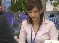 美女打屁股邪恶动态图 爷爷交孙女练字的番号