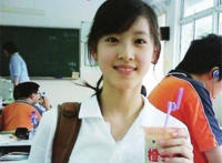 奶茶妹妹走红照片 奶茶妹妹简历